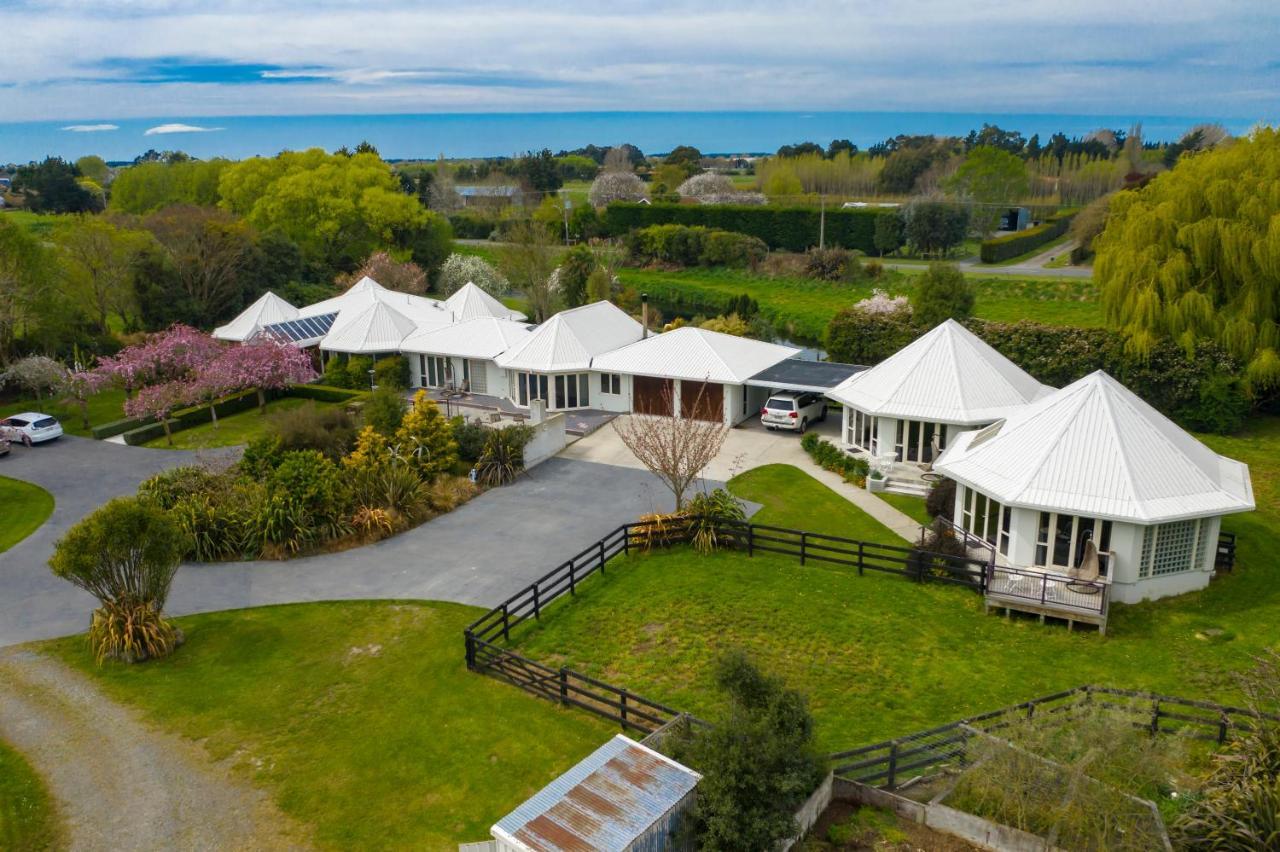 Silverstream Alpaca Farmstay & Tour Kaiapoi Exterior photo